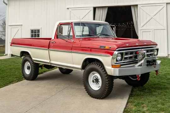 1972 Ford F-250 Sport Custom Highboy 4x4