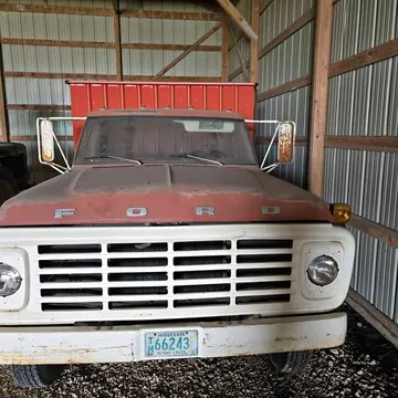 1972 Ford F600 Grain Truck