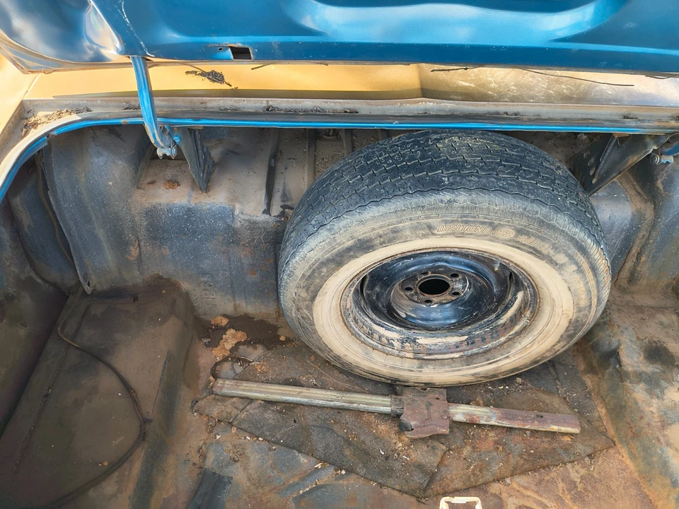 1972 Ford Galaxie 4th Gen - Image 14 of 19