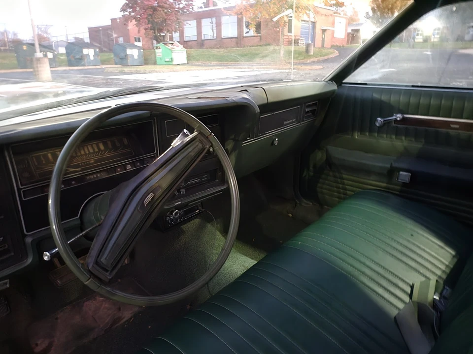 1972 Ford Galaxie 4th Gen - Image 18 of 29