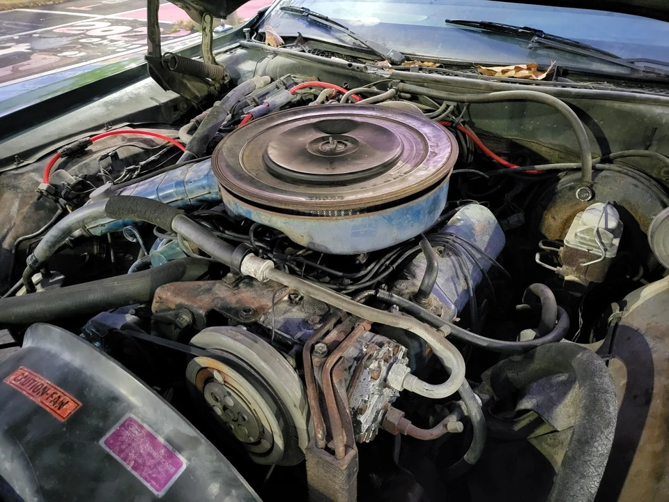 1972 Ford Galaxie 4th Gen - Image 26 of 29