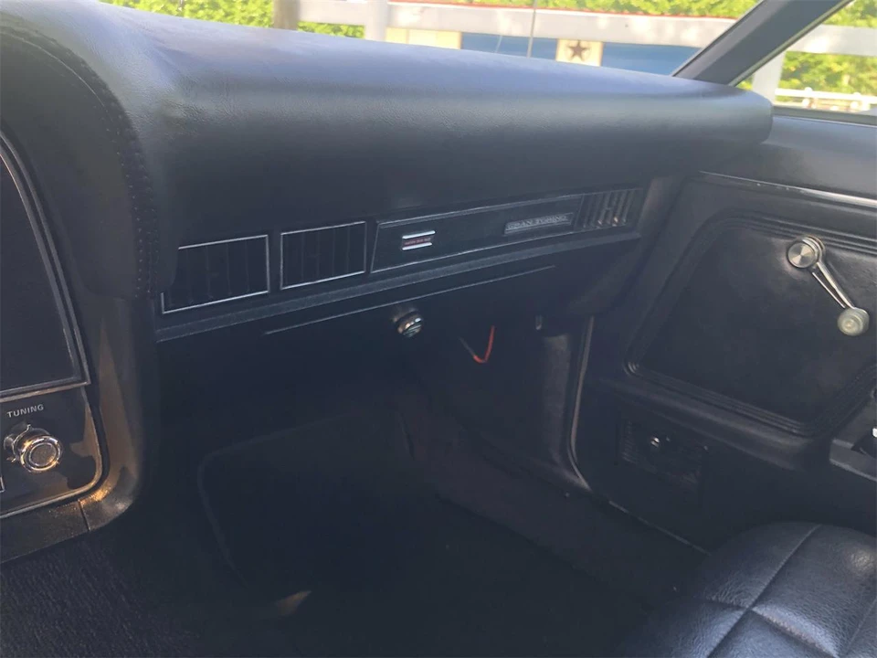 1972 Ford Torino 3rd-4th Gen - Image 9 of 31