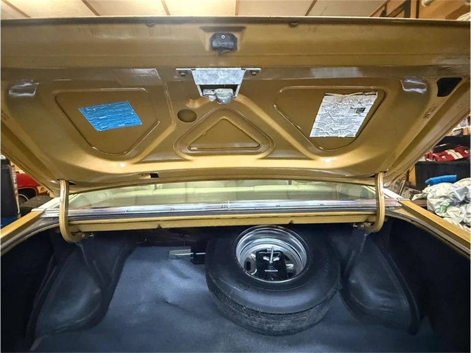 1972 Ford Torino 3rd-4th Gen - Image 12 of 19