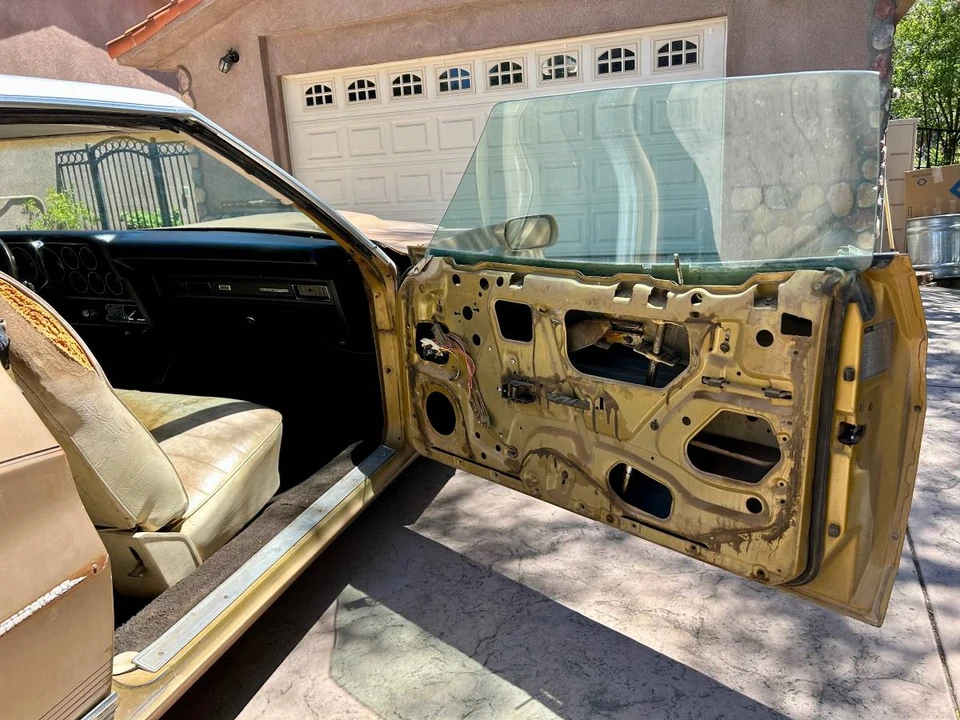 1972 Ford Torino 3rd-4th Gen - Image 14 of 19