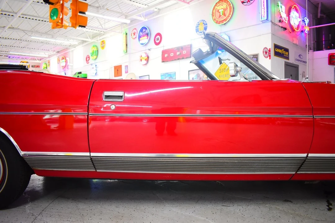 1972 Ford LTD - Image 9 of 20