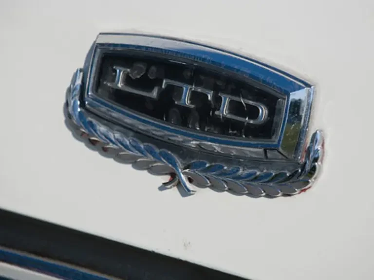 1972 Ford LTD - Image 2 of 10