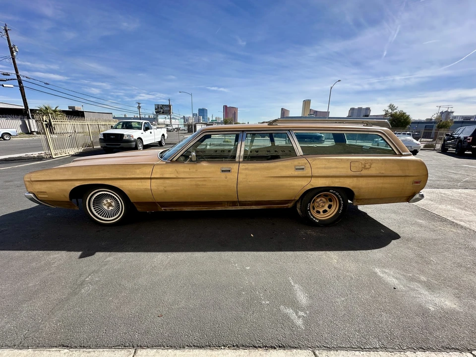 1972 Ford Country Squire - Image 8 of 31