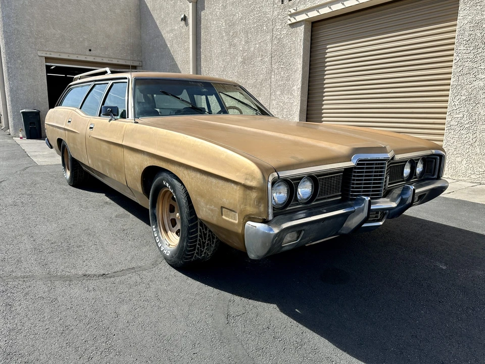 1972 Ford Country Squire - Image 2 of 31
