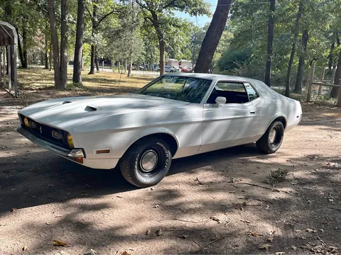 1972 Ford Mustang Coupe 2D