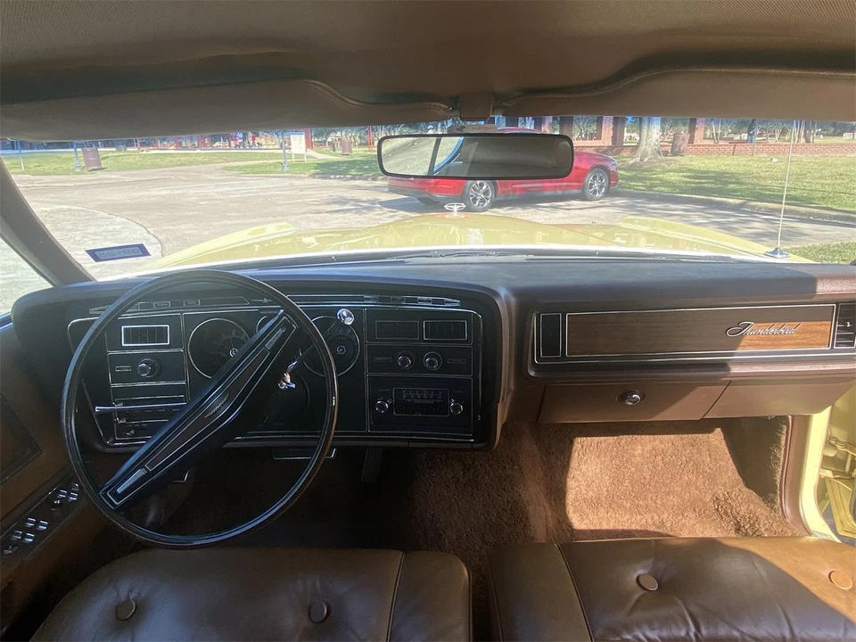 1972 Ford Thunderbird 6th Gen - Image 10 of 19