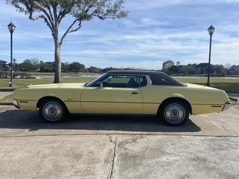 1972 Ford Thunderbird
