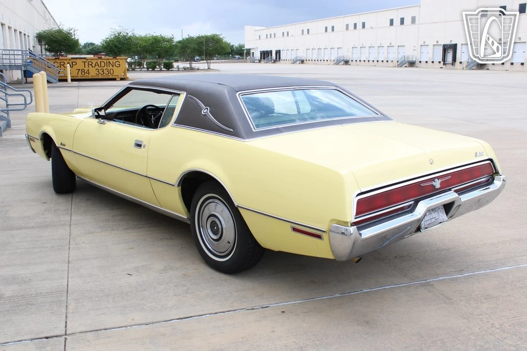 1972 Ford Thunderbird 6th Gen - Image 7 of 12