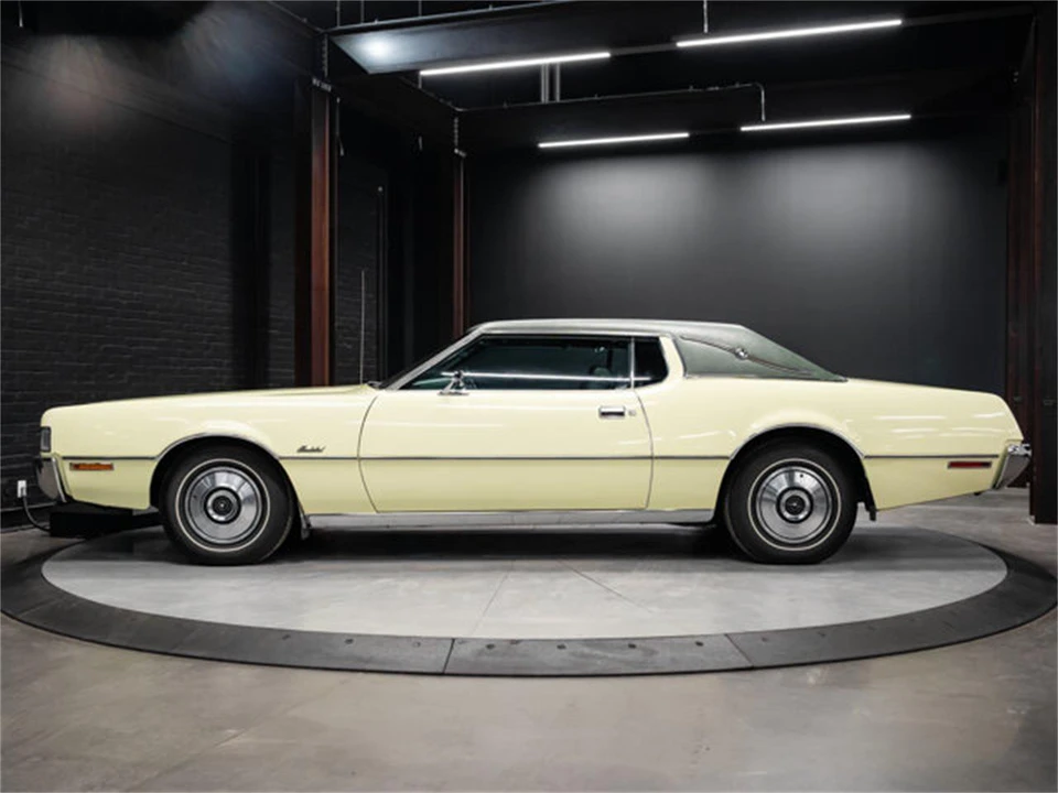 1972 Ford Thunderbird 6th Gen - Image 12 of 31