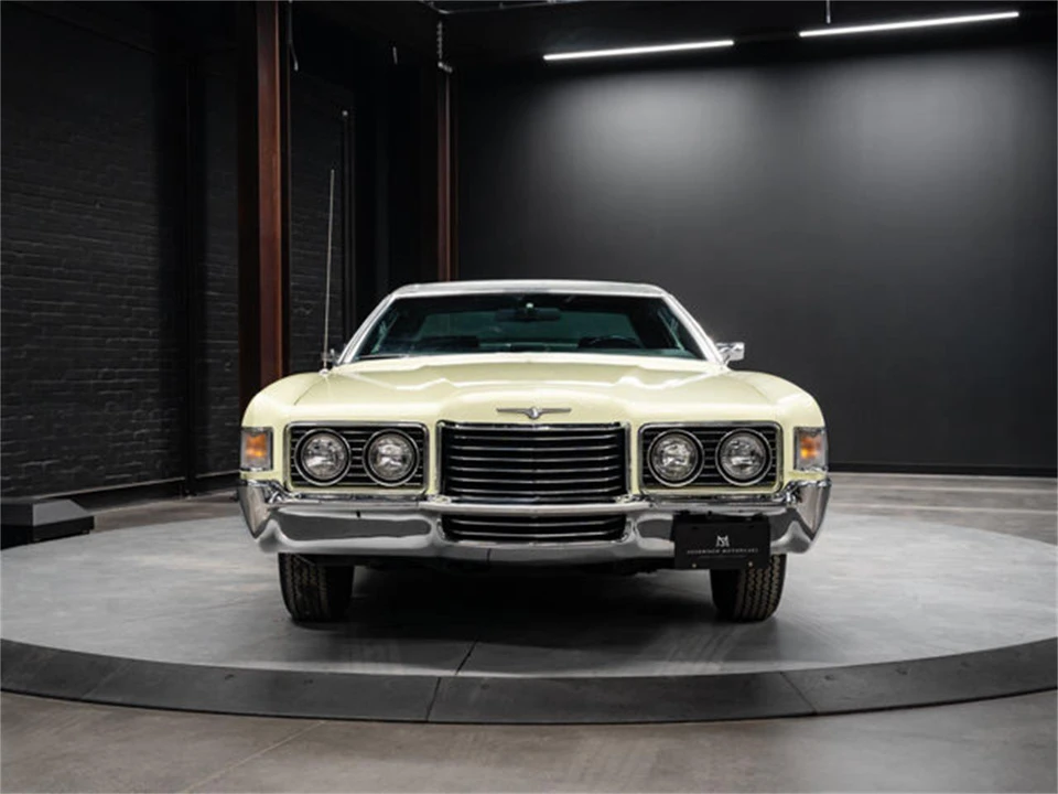 1972 Ford Thunderbird 6th Gen - Image 4 of 31