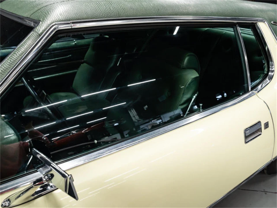 1972 Ford Thunderbird 6th Gen - Image 25 of 31