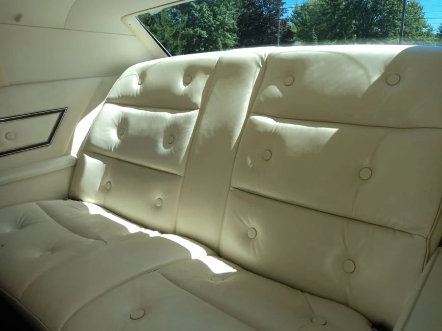 1972 Ford Thunderbird 6th Gen - Image 8 of 11