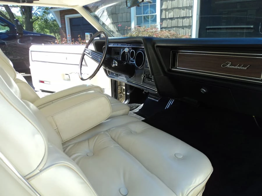 1972 Ford Thunderbird 6th Gen - Image 7 of 11