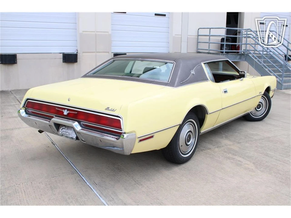 1972 Ford Thunderbird 6th Gen - Image 12 of 31