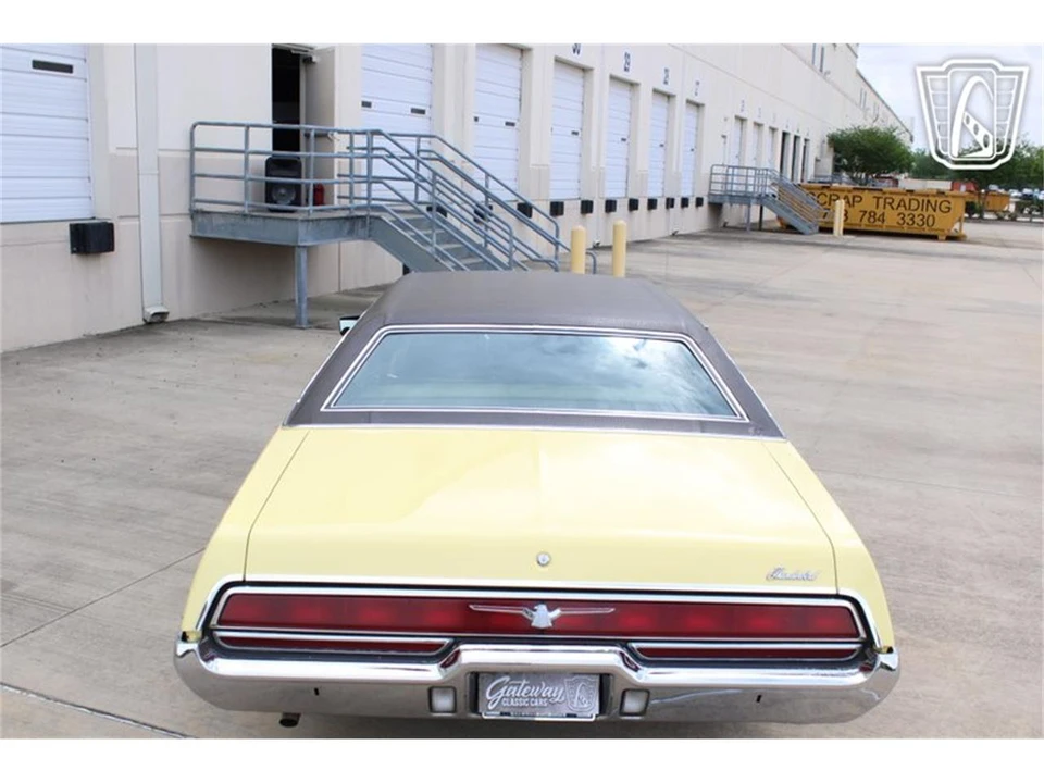 1972 Ford Thunderbird 6th Gen - Image 8 of 31