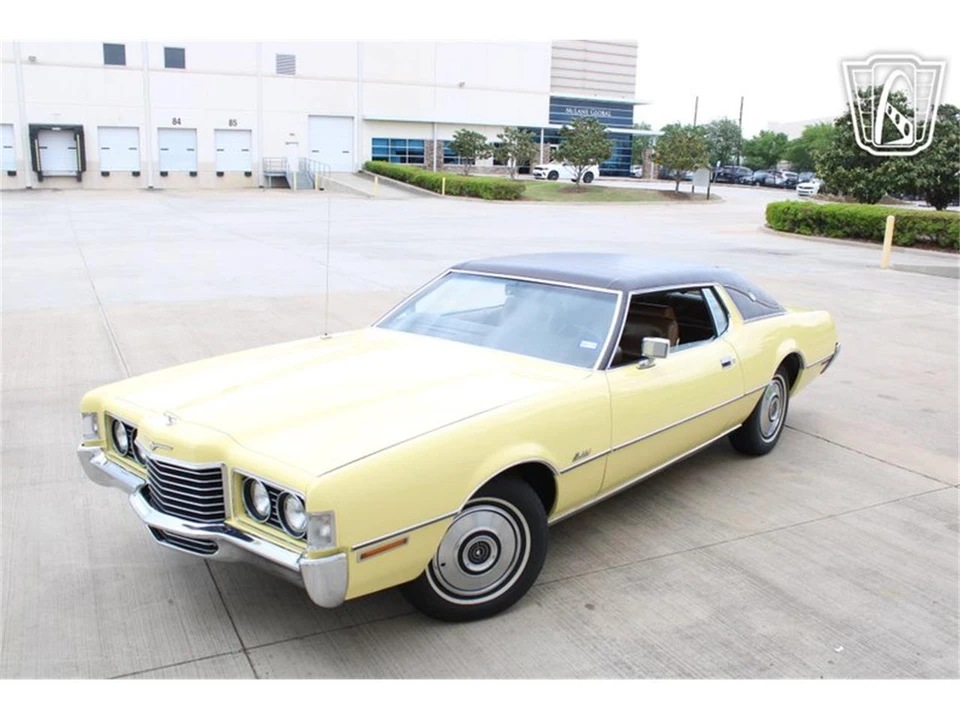 1972 Ford Thunderbird 6th Gen - Image 24 of 31