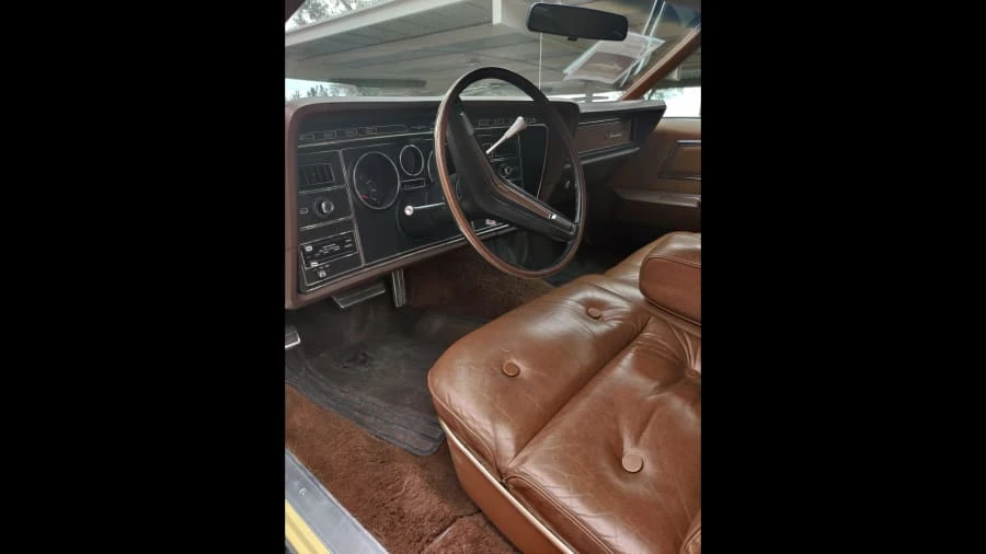 1972 Ford Thunderbird 6th Gen - Image 4 of 6