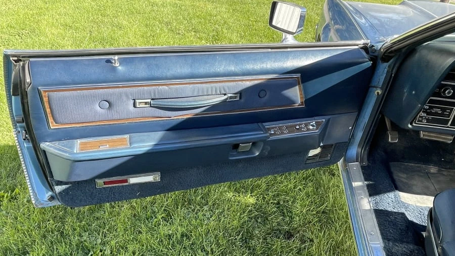 1972 Ford Thunderbird 6th Gen - Image 3 of 8