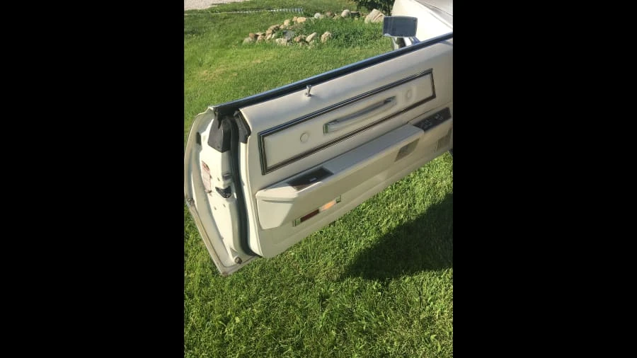 1972 Ford Thunderbird 6th Gen - Image 4 of 22