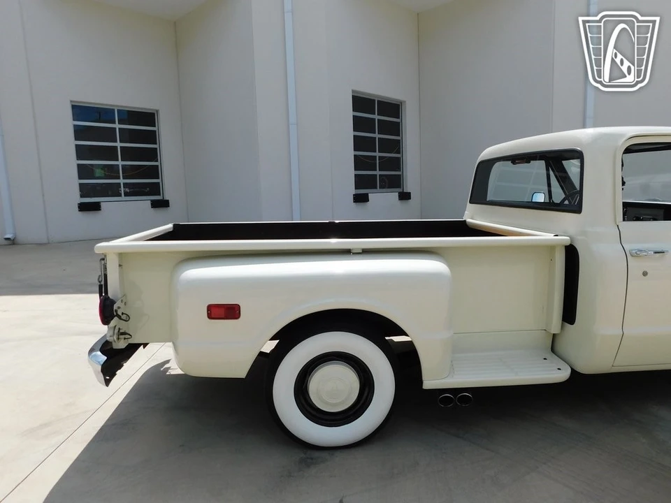 1972 GMC C/K 2nd Gen - Image 10 of 12