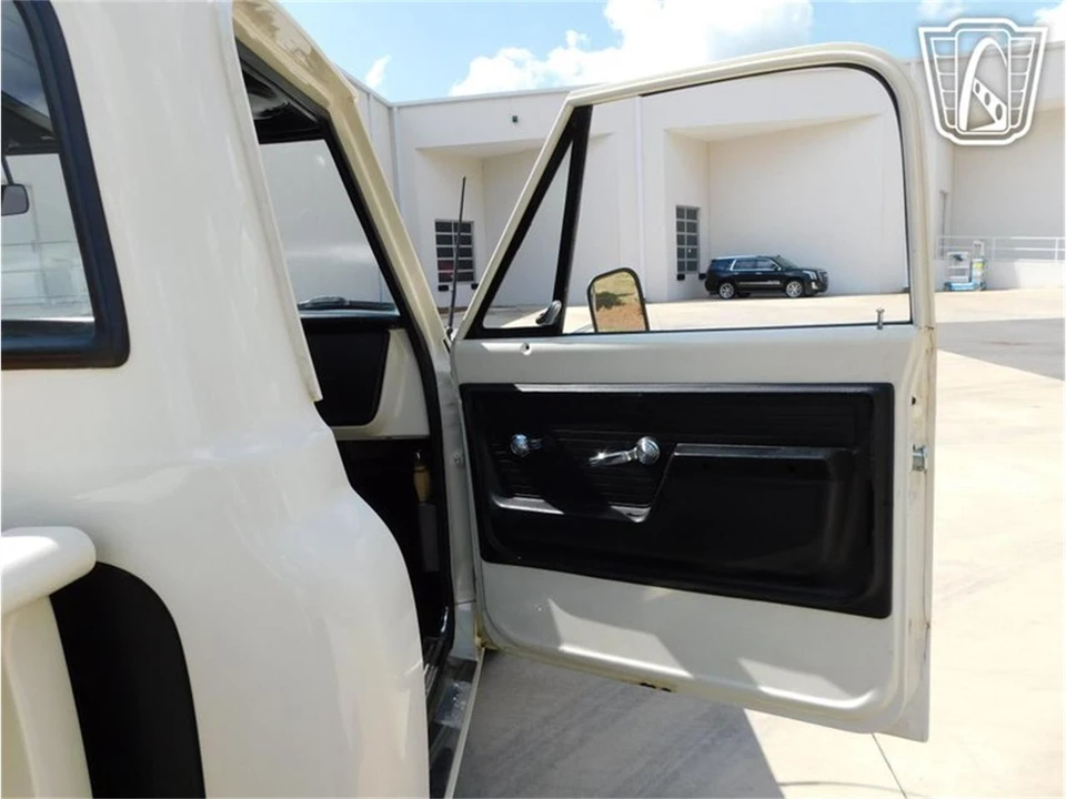 1972 GMC C/K 2nd Gen - Image 15 of 31