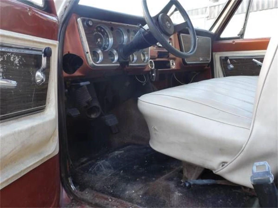1972 GMC C/K 2nd Gen - Image 12 of 13