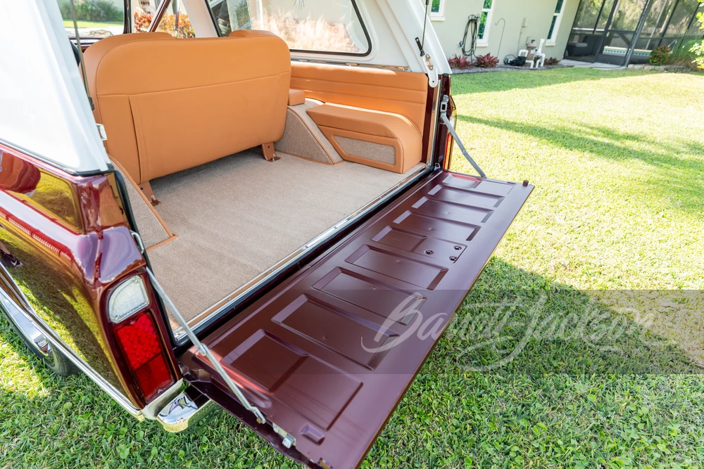 1972 GMC Jimmy 1st Gen - Image 30 of 31