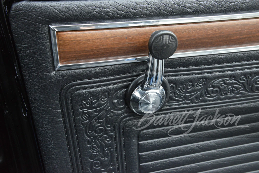 1972 GMC Jimmy 1st Gen - Image 15 of 31