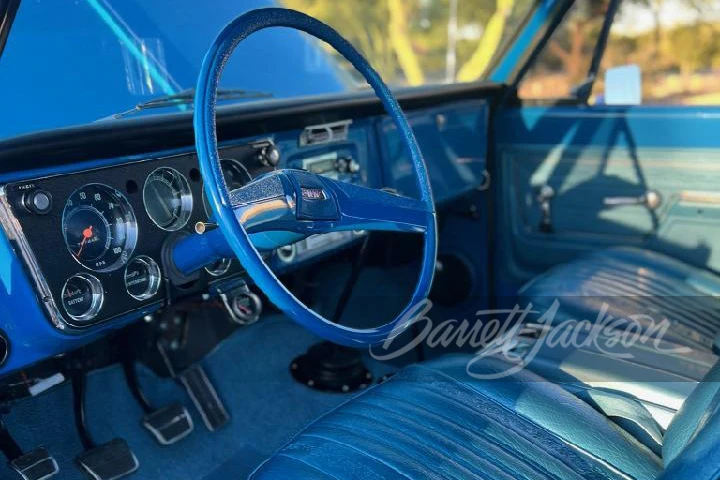 1972 GMC Jimmy 1st Gen - Image 10 of 18