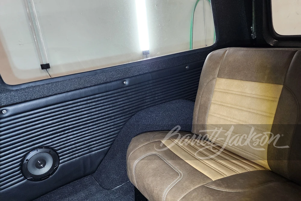 1972 GMC Jimmy 1st Gen - Image 16 of 31