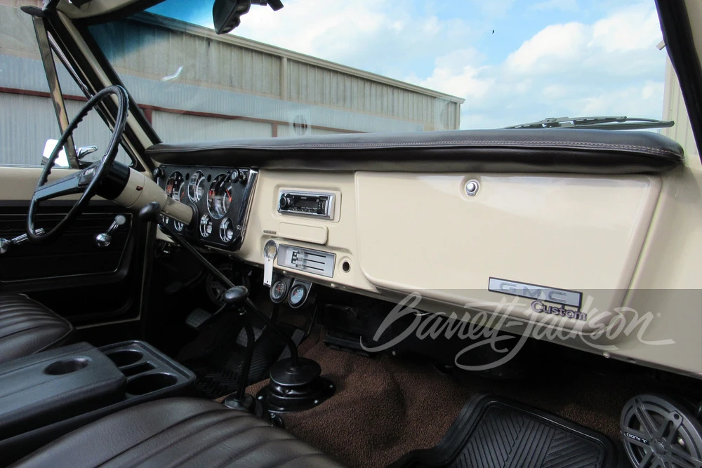 1972 GMC Jimmy 1st Gen - Image 9 of 15