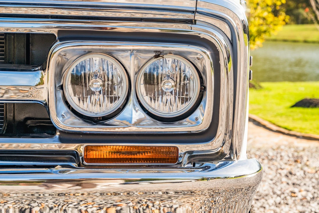 1972 GMC Jimmy 1st Gen - Image 9 of 31