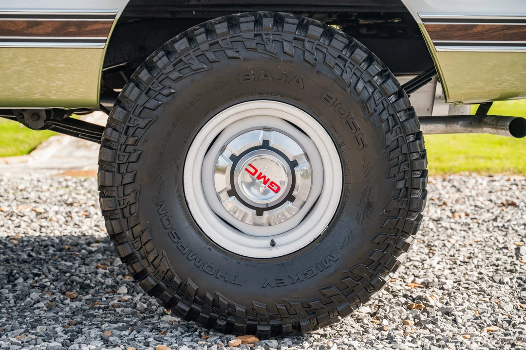 1972 GMC Jimmy 1st Gen - Image 22 of 31