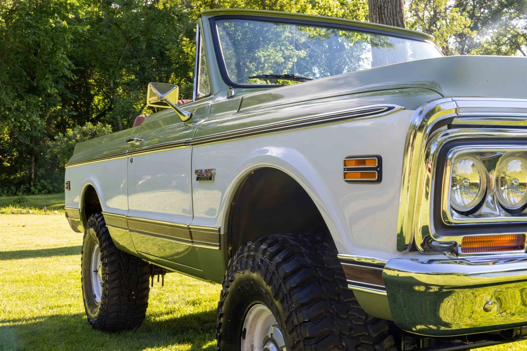 1972 GMC Jimmy 1st Gen - Image 15 of 31