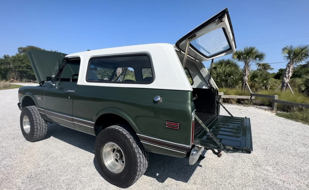 1972 GMC Jimmy 1st Gen - Image 26 of 31
