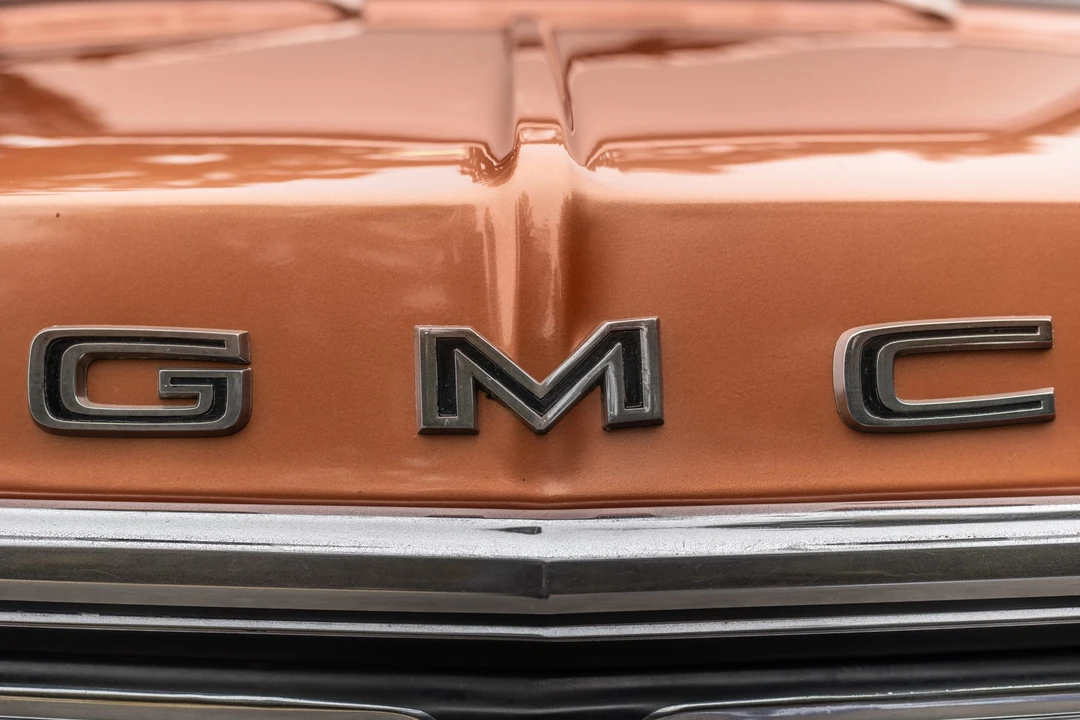 1972 GMC Jimmy 1st Gen - Image 16 of 31