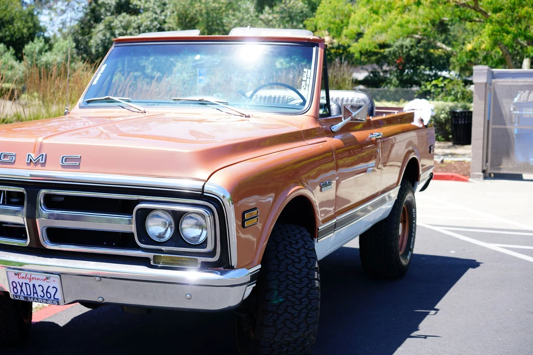 1972 GMC Jimmy 1st Gen - Image 17 of 31