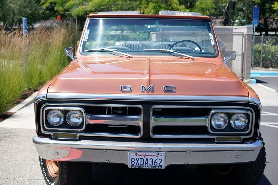 1972 GMC Jimmy 1st Gen - Image 14 of 31