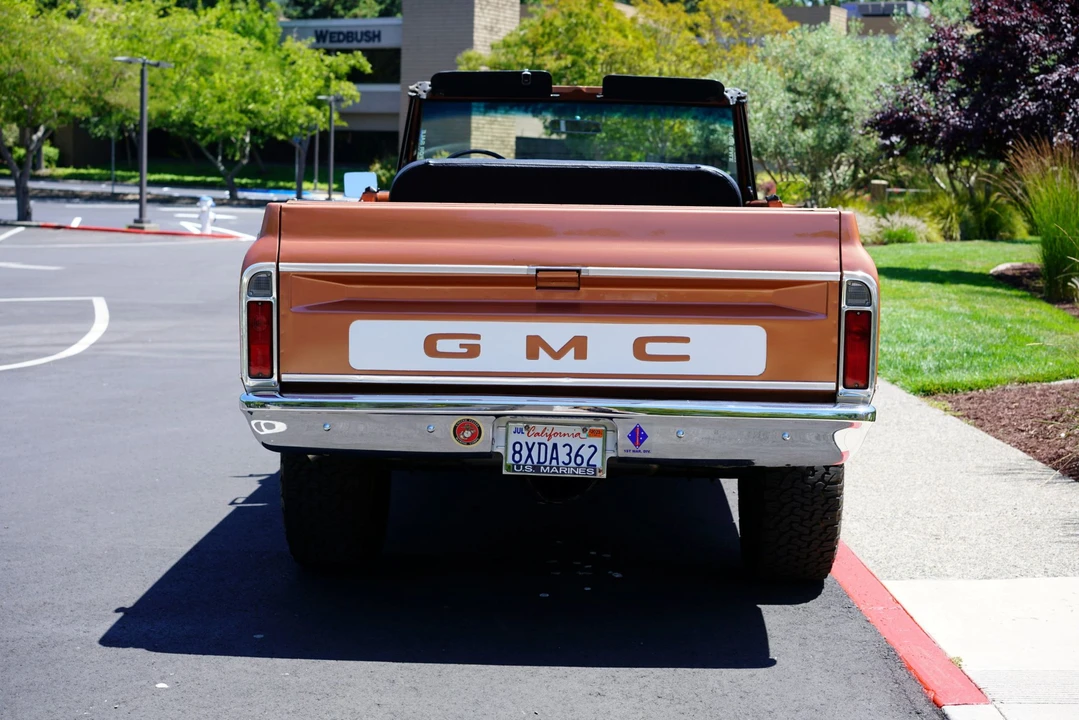 1972 GMC Jimmy 1st Gen - Image 16 of 31