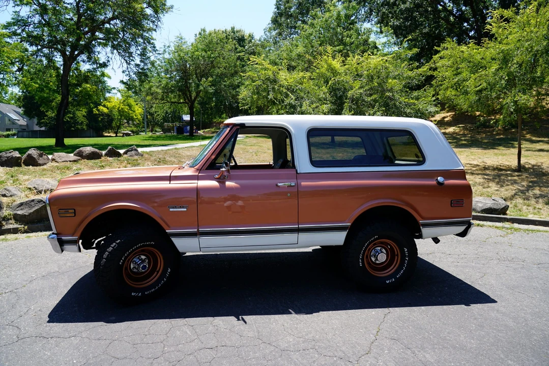 1972 GMC Jimmy 1st Gen - Image 9 of 31