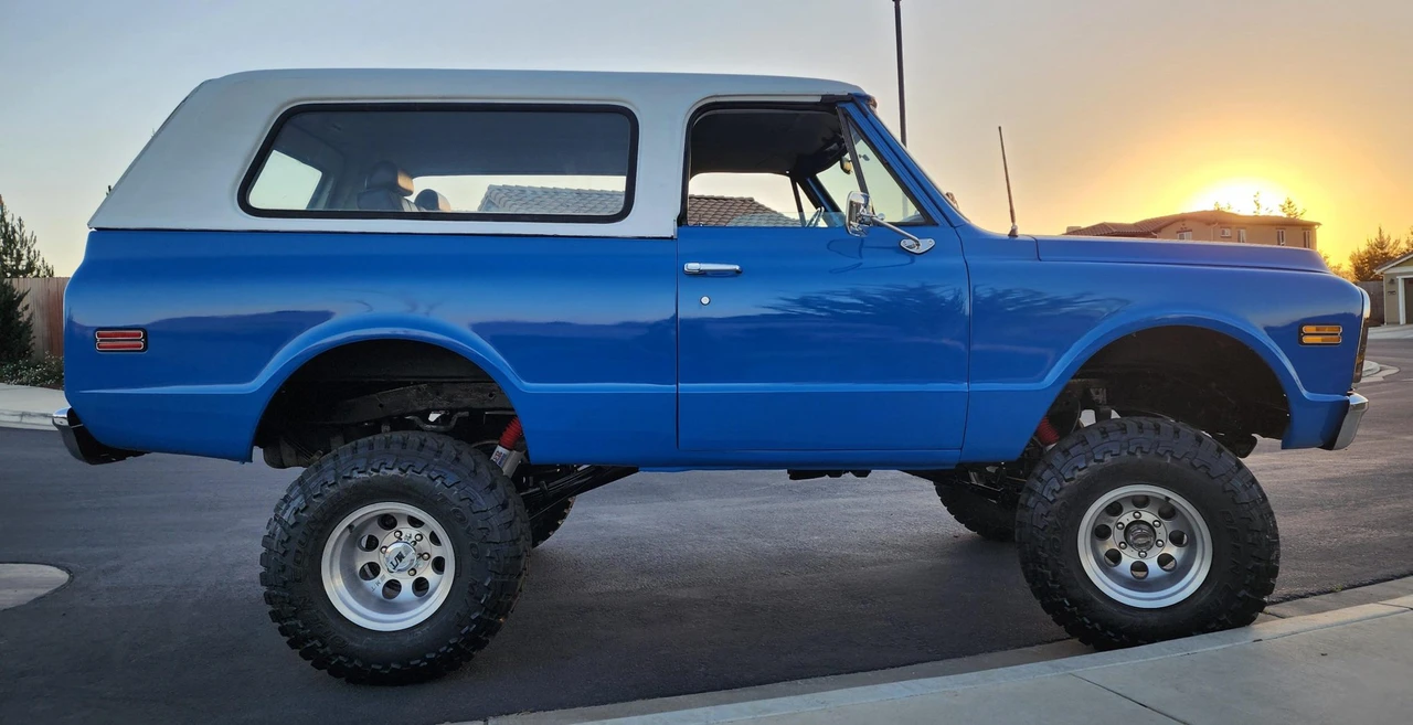 1972 GMC Jimmy 1st Gen - Image 9 of 31