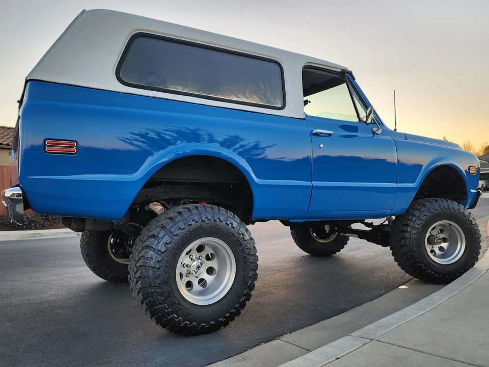 1972 GMC Jimmy 1st Gen - Image 11 of 31