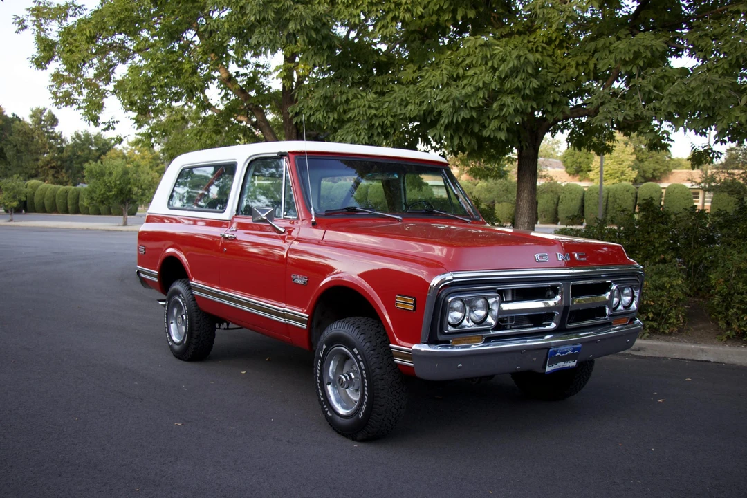 1972 GMC Jimmy 1st Gen - Image 9 of 31