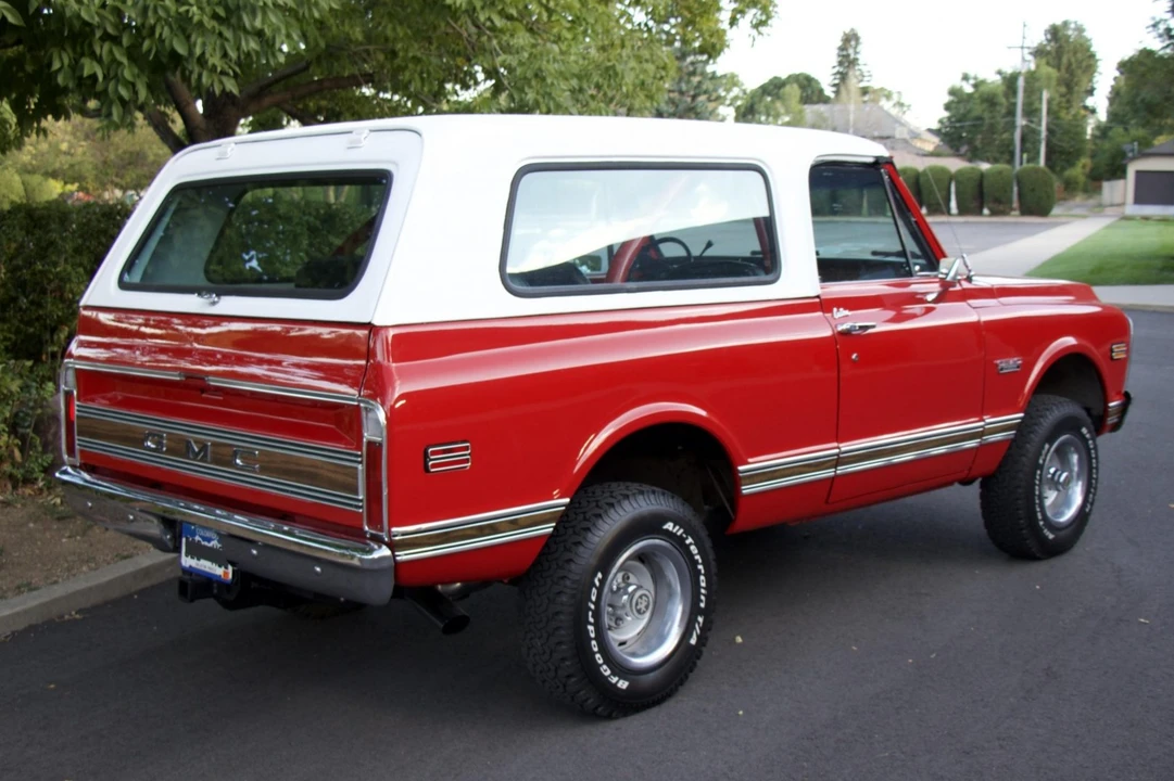 1972 GMC Jimmy 1st Gen - Image 14 of 31