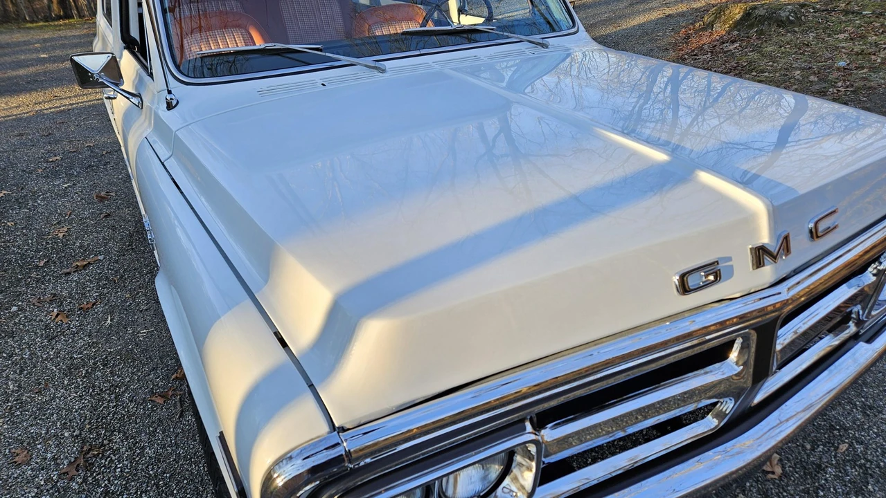 1972 GMC Jimmy 1st Gen - Image 30 of 31