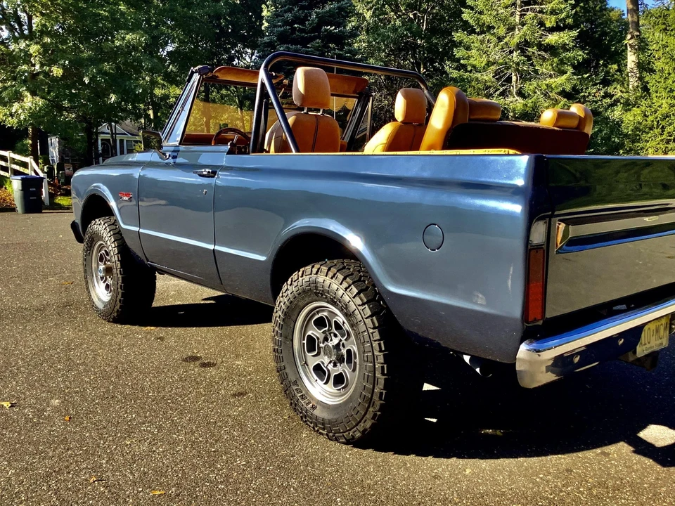 1972 GMC Jimmy 1st Gen - Image 14 of 31